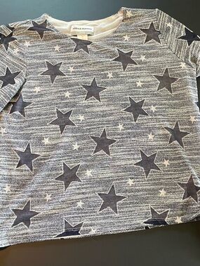 Alfred Dunner Navy and White Star Pattern Short sleeve shirt